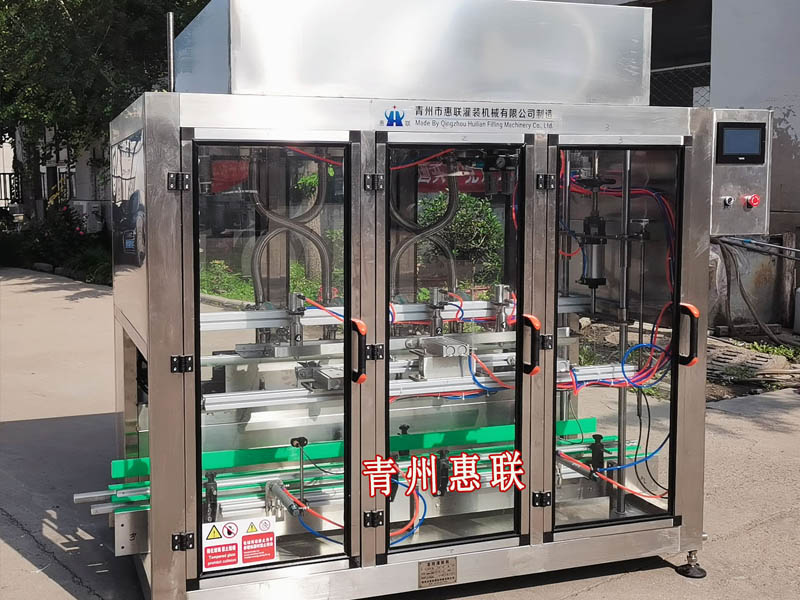 全自動(dòng)食用油灌裝機(jī)生產(chǎn)線(xiàn)可以配置哪些設(shè)備？